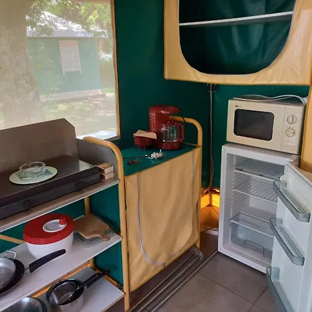 Campingplatz Onlycamp Du Rouergue *